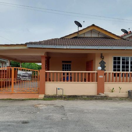 Adeeba Homestay Κουαντάν Εξωτερικό φωτογραφία